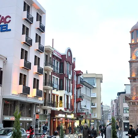 Hotel Anzac