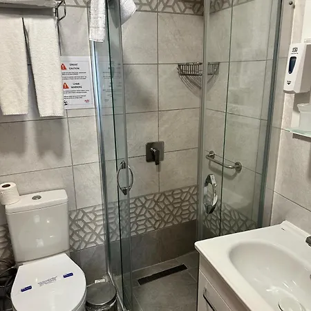 فندق آنزاك تْشاناكالي