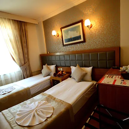 آنزاك فندق تْشاناكالي