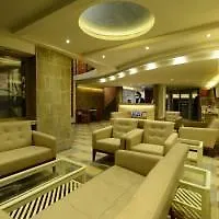Hotel Anzac 3*