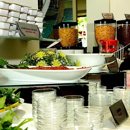 アンザック ホテル